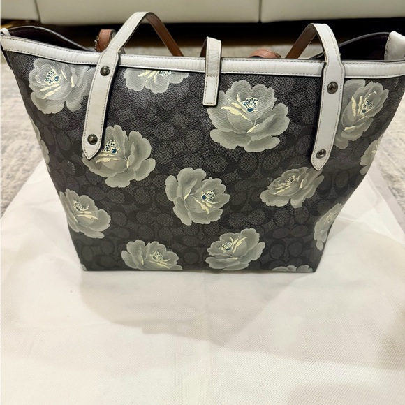 ****** SOLD - Picture 3 of 15